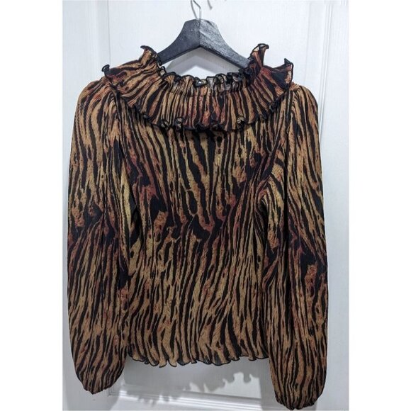 NWT Ganni | Pleated Georgette Blouse In Tiger's Eye - Picture 4 of 16